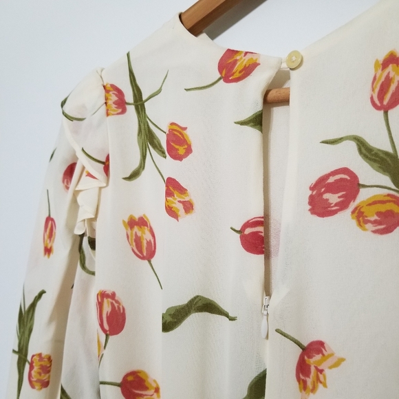 NWT Reformation Quest Floral Mini Dress in Bianca Size 2 - Picture 12 of 16